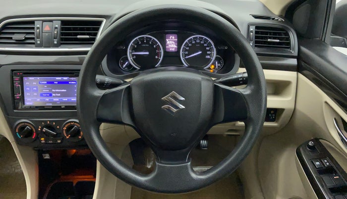 2015 Maruti Ciaz VXI, Petrol, Manual, 44,283 km, Steering Wheel Close Up
