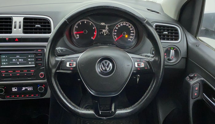 2015 Volkswagen Cross Polo HIGHLINE PETROL, Petrol, Manual, 35,944 km, Steering Wheel Close Up