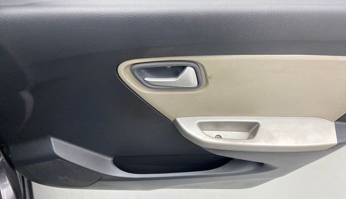 2016 Maruti Alto K10 VXI P, Petrol, Manual, 24,065 km, Driver Side Door Panels Control