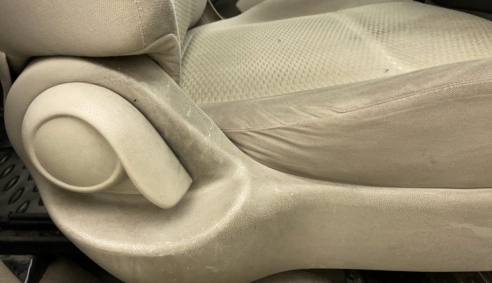 2011 Nissan Micra XV PETROL, Petrol, Manual, 49,566 km, Driver Side Adjustment Panel