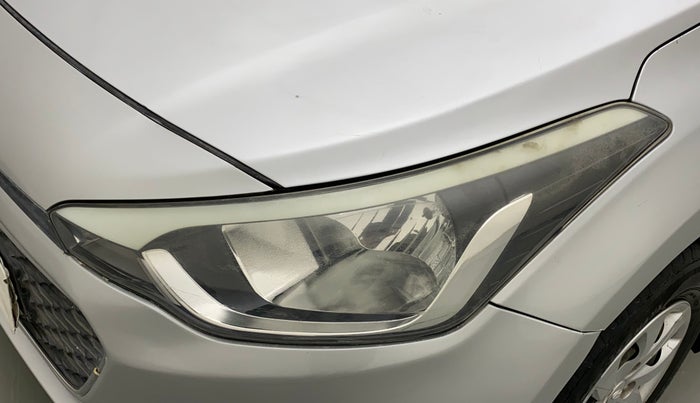 2015 Hyundai Elite i20 MAGNA 1.2, Petrol, Manual, 42,090 km, Left headlight - Minor scratches