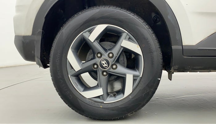 2019 Hyundai VENUE 1.0 TURBO GDI SX+ AT, Petrol, Automatic, 26,338 km, Right Rear Wheel