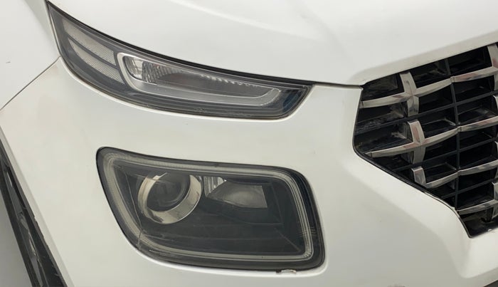 2019 Hyundai VENUE 1.0 TURBO GDI SX+ AT, Petrol, Automatic, 26,338 km, Right headlight - Minor scratches
