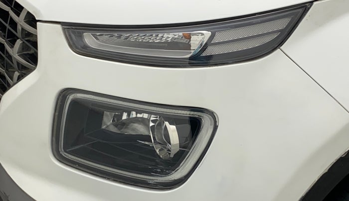 2019 Hyundai VENUE 1.0 TURBO GDI SX+ AT, Petrol, Automatic, 26,338 km, Left headlight - Minor scratches