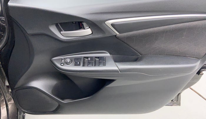2016 Honda Jazz VX  1.2, Petrol, Manual, 35,285 km, Driver Side Door Panels Control