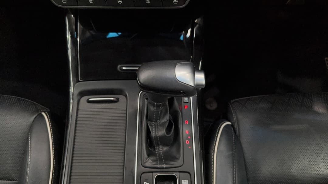 2019 Kia Sorento Gt-line (4x4), Automatic, 84533 km, Gear Lever 