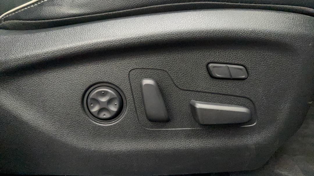 2019 Kia Sorento Gt-line (4x4), Automatic, 84533 km, Drivers Side Adjustment Panel