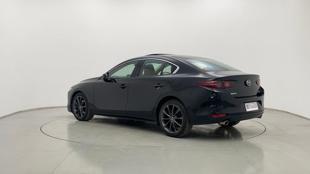 Left Back Diagonal (45- Degree) View