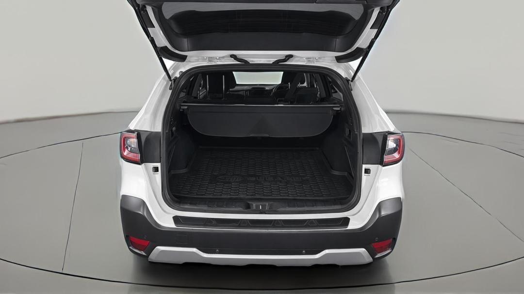 2021 Subaru Outback AWD, Automatic, 117842 km, Boot Inside View