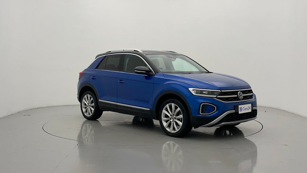 Right Front Diagonal (45- Degree) View