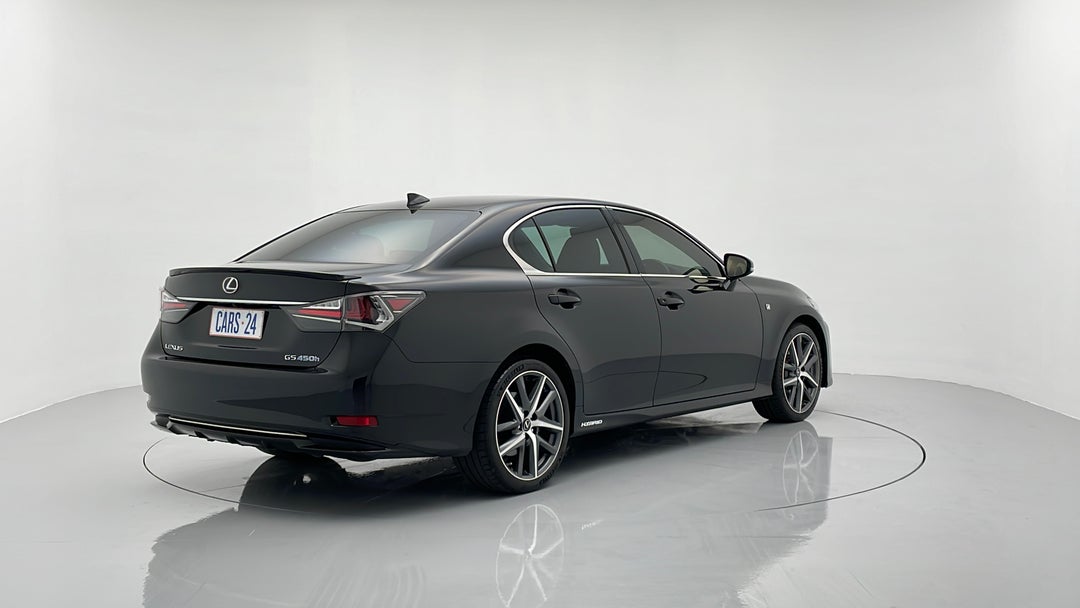 Right Back Diagonal (45- Degree) View