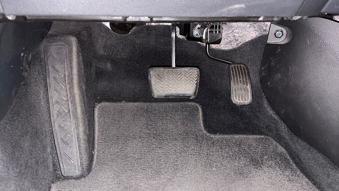 Pedals and Footmat