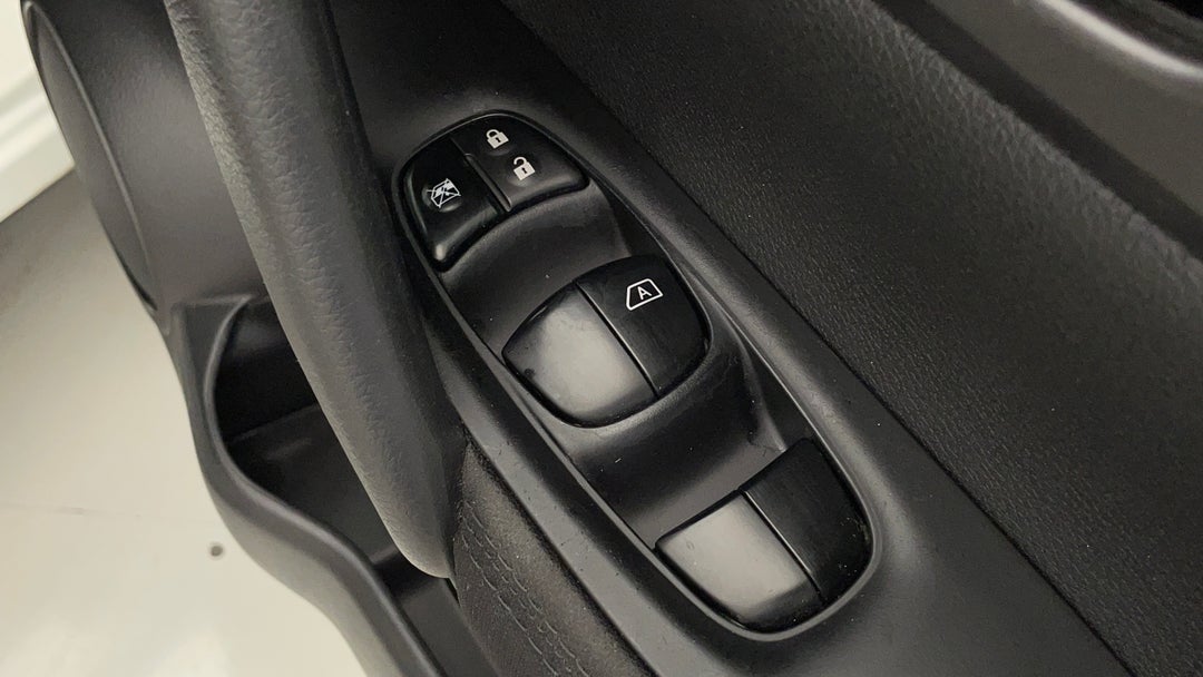 Drivers Side Door Panel Controls