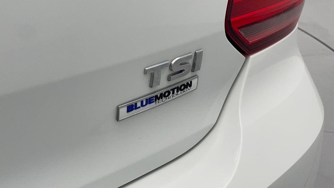 Badge (Boot Right Side)