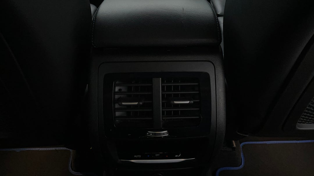 Rear A/C Vent