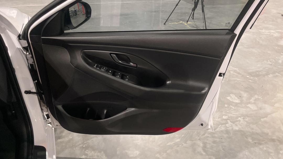 2022 Hyundai i30 N Line, Automatic, 47624 km, Speaker View