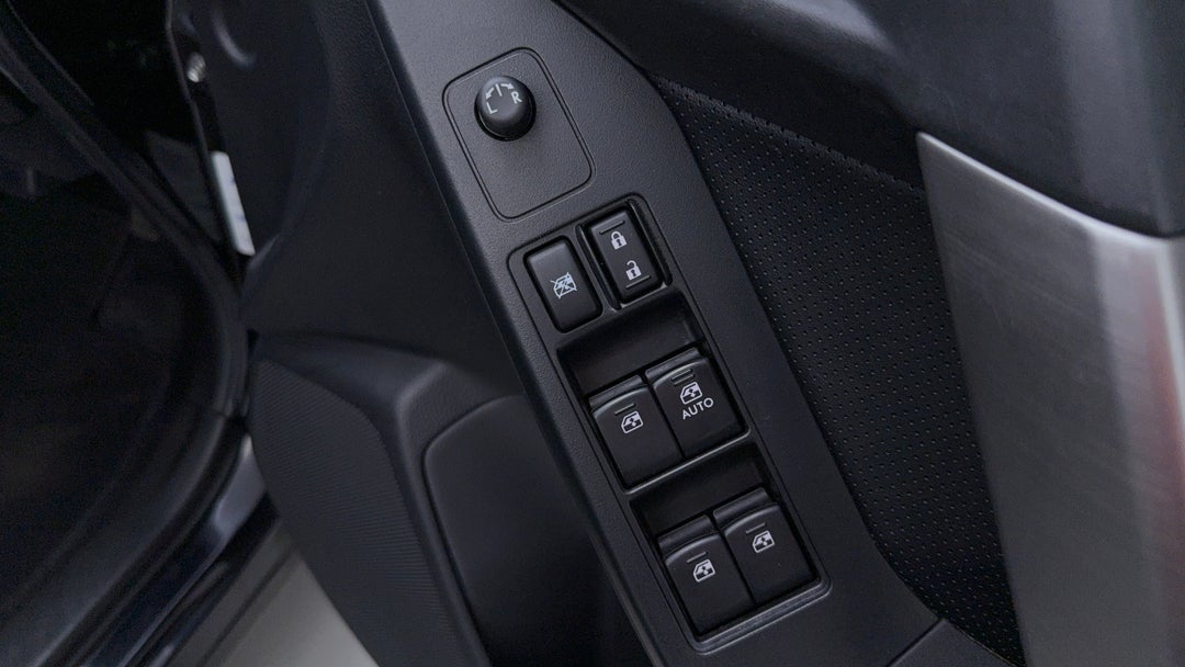 Drivers Side Door Panel Controls
