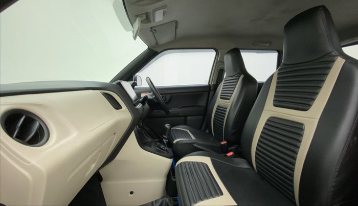 2021 Maruti New Wagon-R LXI CNG 1.0 L, CNG, Manual, 57,771 km, Right Side Front Door Cabin