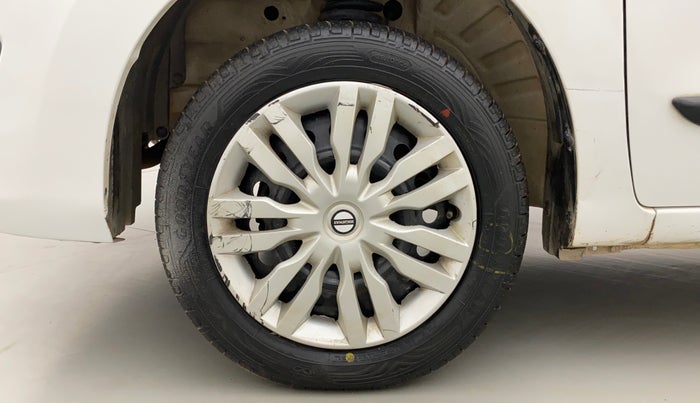 2013 Maruti Wagon R 1.0 VXI, Petrol, Manual, 83,560 km, Left Front Wheel