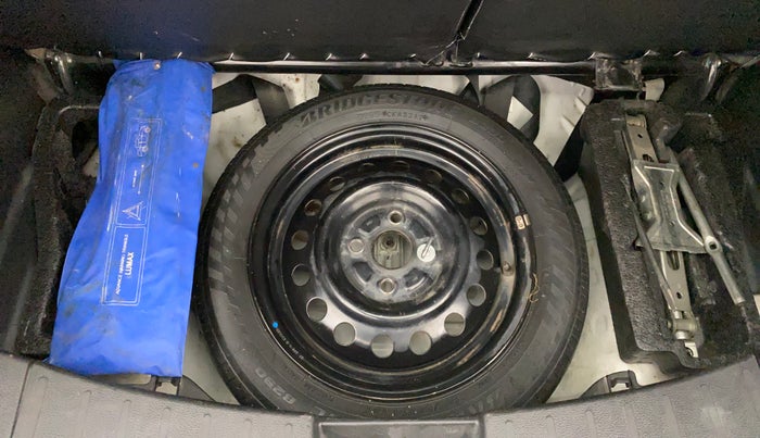 2013 Maruti Wagon R 1.0 VXI, Petrol, Manual, 83,560 km, Spare Tyre