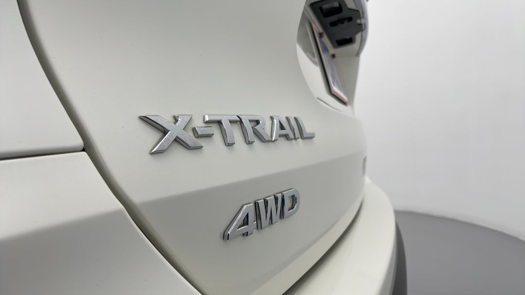 2019 Nissan X-trail Ti (4wd), Automatic, 23113 km, Badge (Boot Left Side)