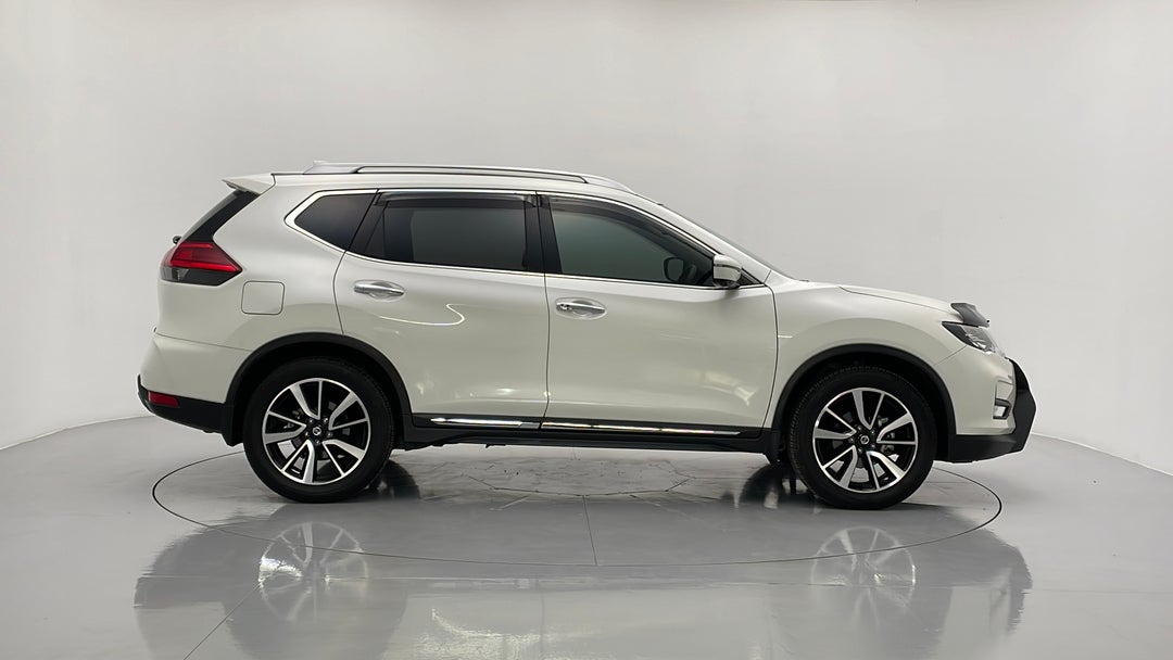 2019 Nissan X-trail Ti (4wd), Automatic, 23113 km, Right Side View