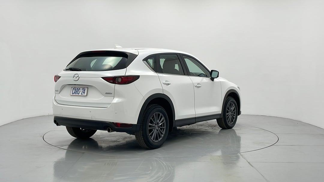 Right Back Diagonal (45- Degree) View