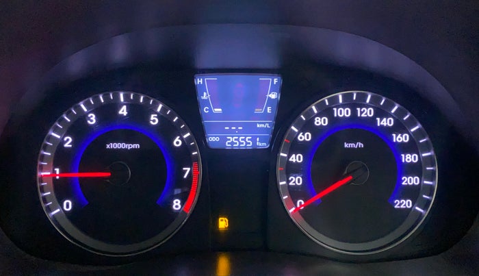 2012 Hyundai Verna FLUIDIC 1.6 EX VTVT, Petrol, Manual, 25,373 km, Odometer Image