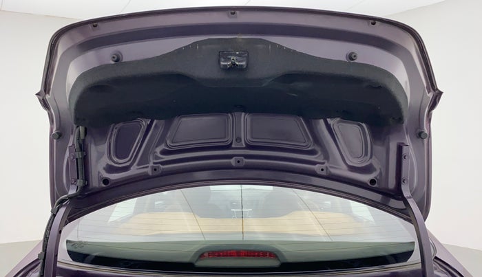 2012 Hyundai Verna FLUIDIC 1.6 EX VTVT, Petrol, Manual, 25,373 km, Boot Door Open