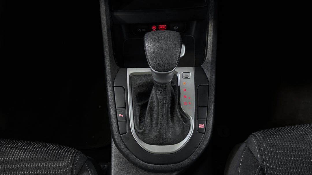 2019 Kia Cerato S, Automatic, 30500 km, Gear Lever 