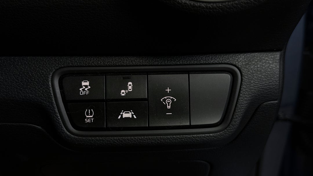 2019 Kia Cerato S, Automatic, 30500 km, Utility Switches/Buttons