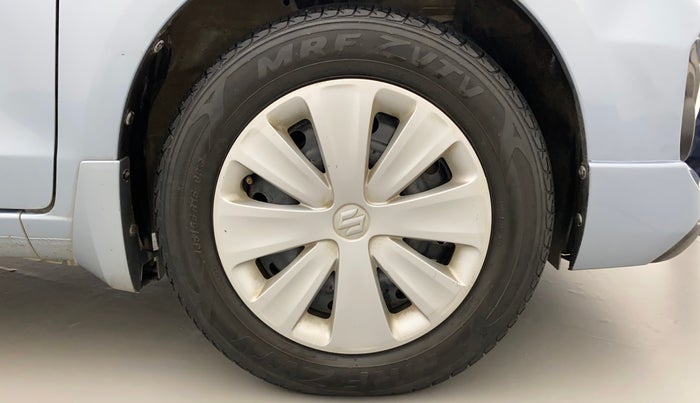 2017 Maruti Ertiga VXI CNG, CNG, Manual, 44,582 km, Right Front Wheel