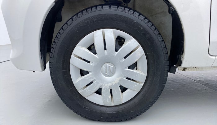 2018 Maruti Alto 800 LXI, Petrol, Manual, 11,011 km, Left Front Wheel
