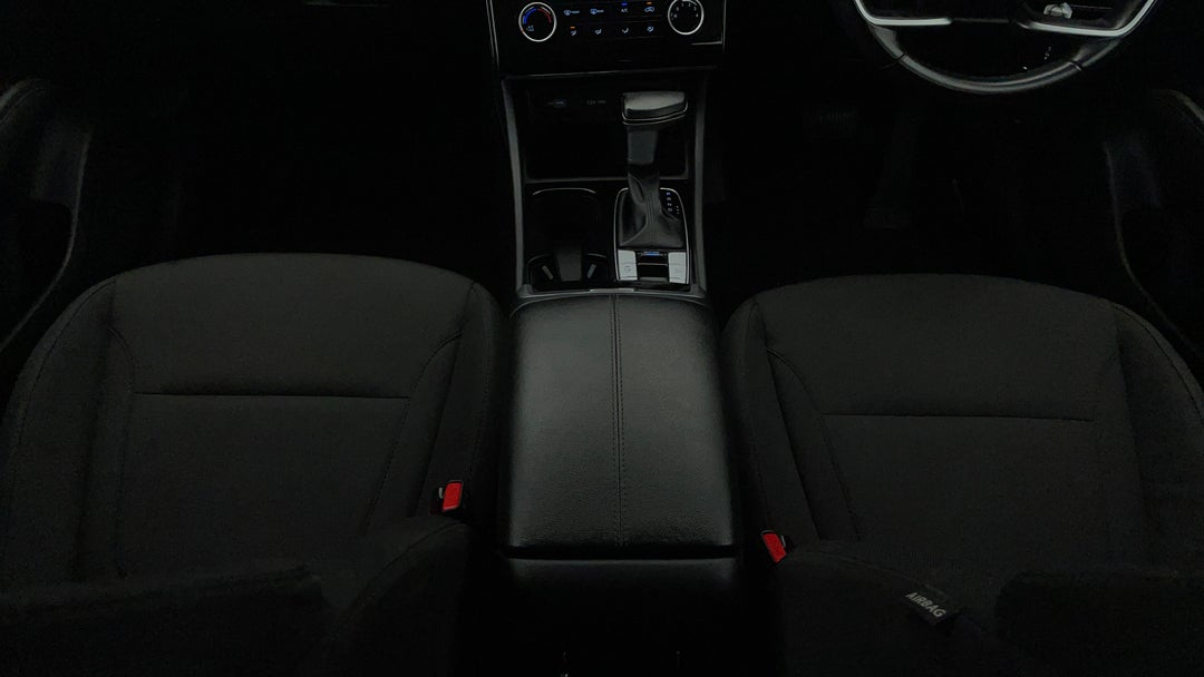 2023 Hyundai Tucson (FWD), Automatic, 45139 km, Center Console