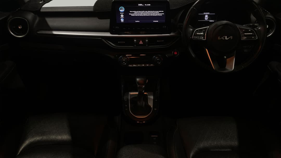 2022 Kia Cerato Sport+, Automatic, 107291 km, Center Console