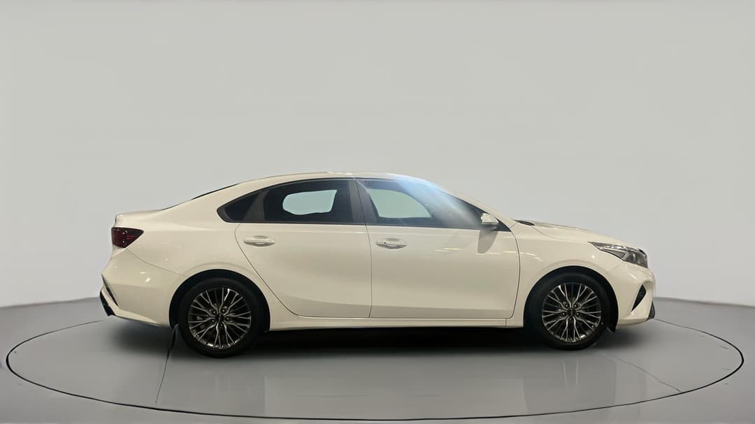 2022 Kia Cerato Sport+, Automatic, 107291 km, Right Side View