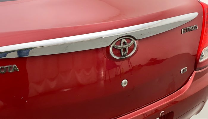 2012 Toyota Etios G, Petrol, Manual, 57,600 km, Dicky (Boot door) - Slightly dented