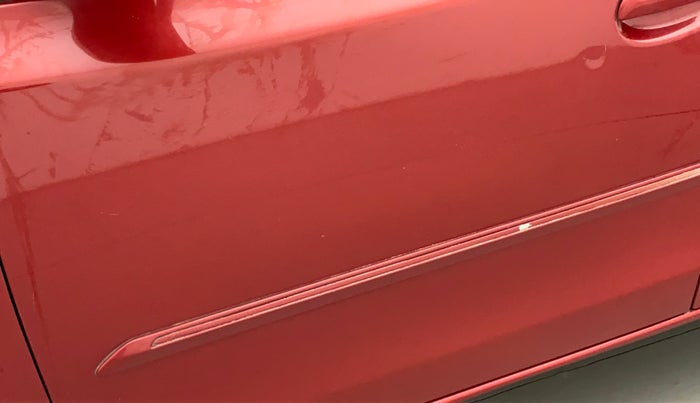 2012 Toyota Etios G, Petrol, Manual, 57,600 km, Front passenger door - Slightly dented
