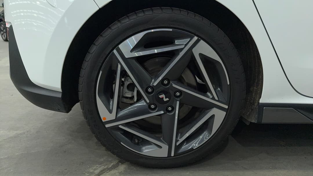 2024 Hyundai i30 N Line, Automatic, 56439 km, Right Rear Wheel