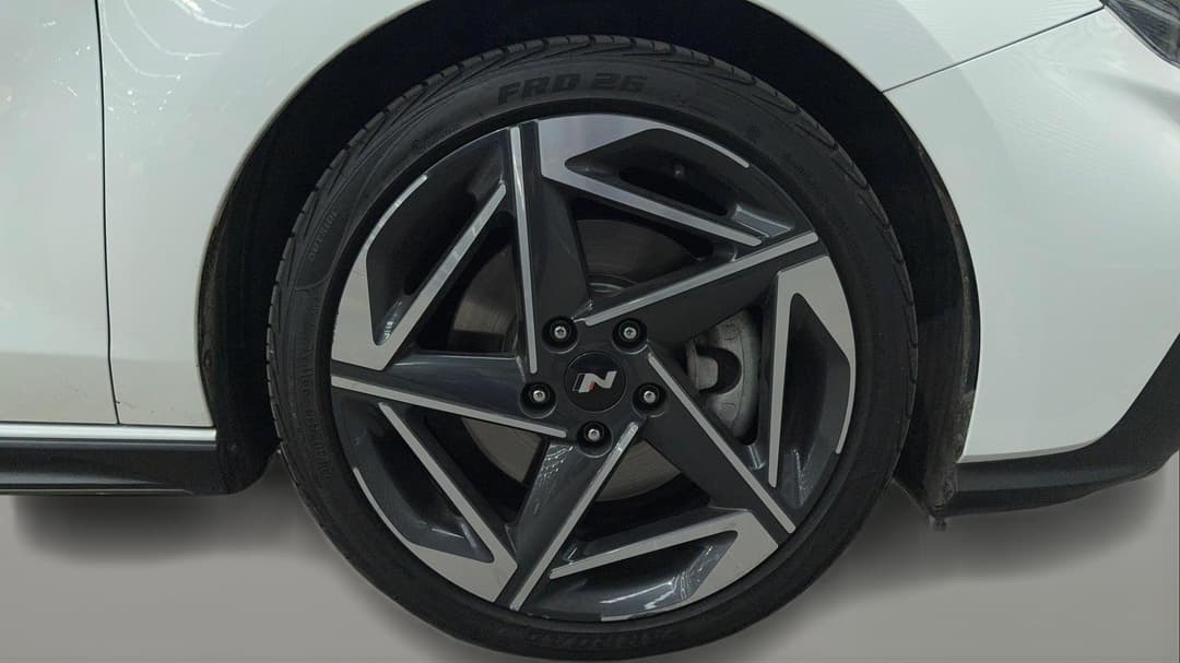 2024 Hyundai i30 N Line, Automatic, 56439 km, Right Front Wheel