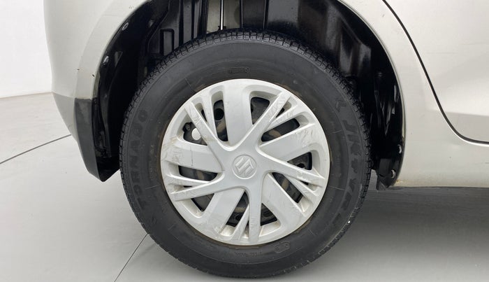 2015 Maruti Swift VXI, Petrol, Manual, 33,039 km, Right Rear Wheel