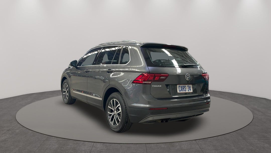 Left Back Diagonal (45- Degree) View