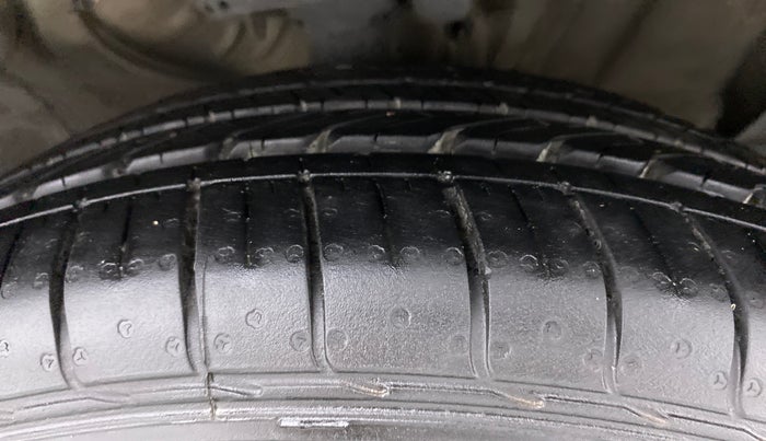 2019 KIA SELTOS 1.5 GTX+ AT, Diesel, Automatic, 69,587 km, Right Front Tyre Tread