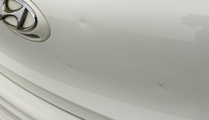 2017 Hyundai Grand i10 MAGNA 1.2 KAPPA VTVT, Petrol, Manual, 37,511 km, Dicky (Boot door) - Slightly dented