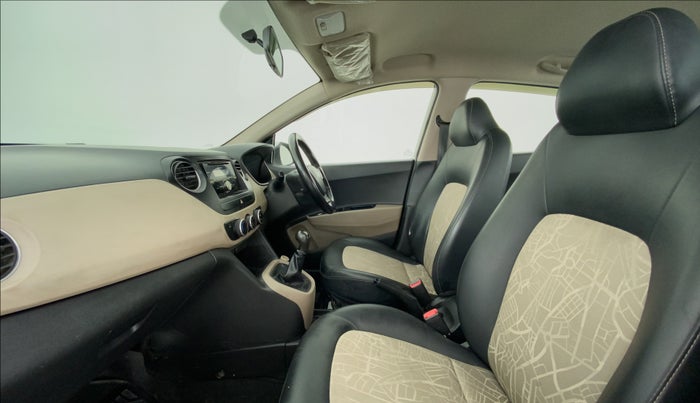 2017 Hyundai Grand i10 MAGNA 1.2 KAPPA VTVT, Petrol, Manual, 37,511 km, Right Side Front Door Cabin