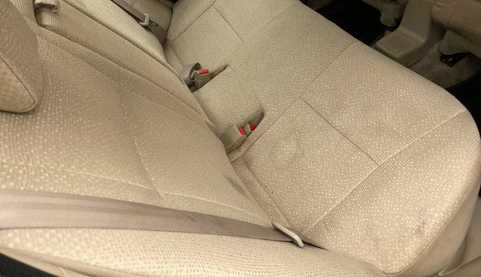 2014 Maruti Swift Dzire VXI, Petrol, Manual, 56,455 km, Second-row right seat - Cover slightly stained