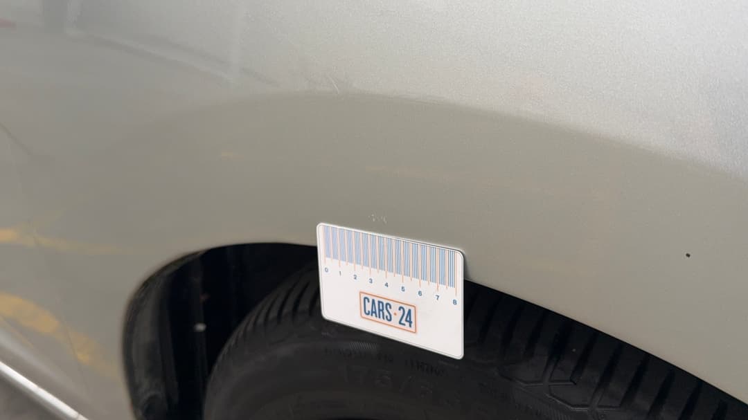 2015 Honda Jazz Vti, Automatic, 99481 km, Quarter Panel Front RHS Guard Scratch
