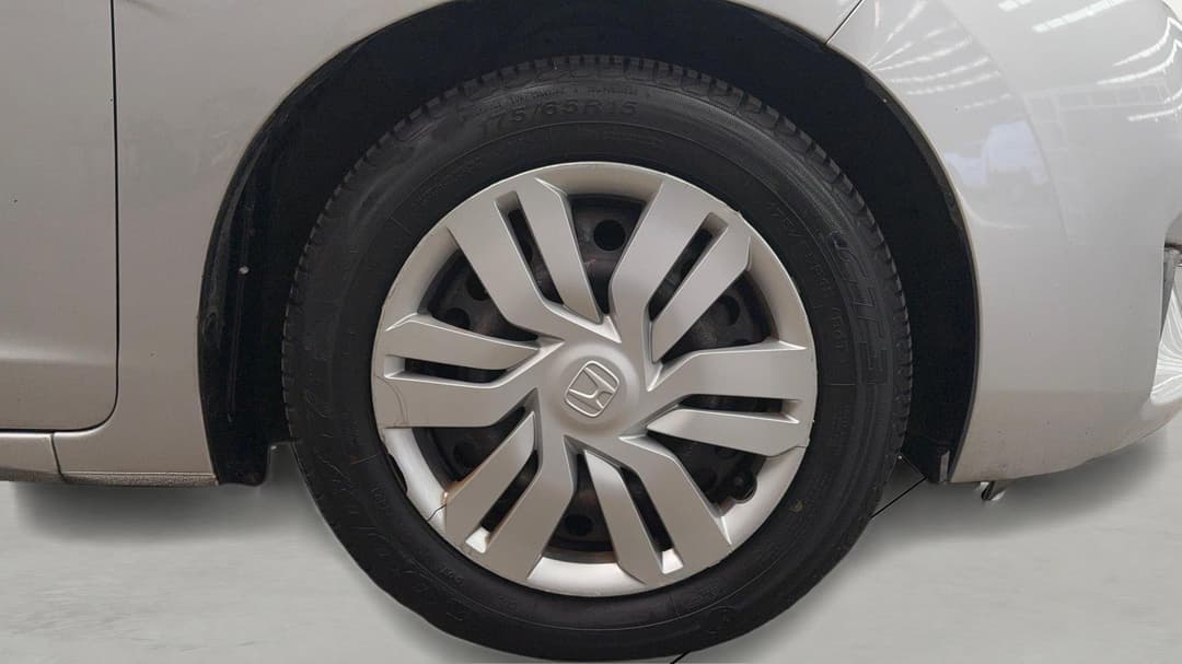 2015 Honda Jazz Vti, Automatic, 99481 km, Right Front Wheel