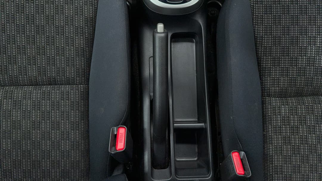 2015 Honda Jazz Vti, Automatic, 99481 km, Handbrake