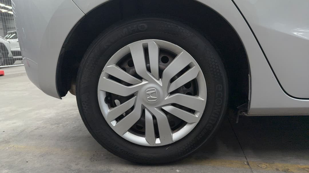 2015 Honda Jazz Vti, Automatic, 99481 km, Right Rear Wheel